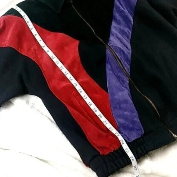 Vintage Winter Coat - Picture 6 of 16